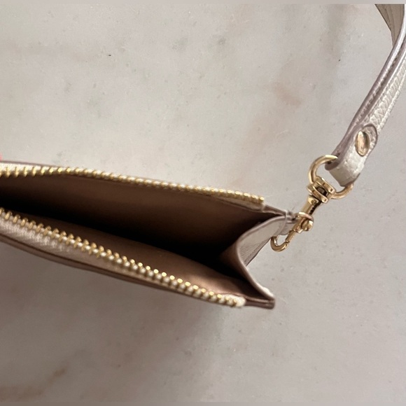 Nanette Lepore Small Taupe Leather Gold Hardware Card Holder Wristlet Wallet - Picture 5 of 6